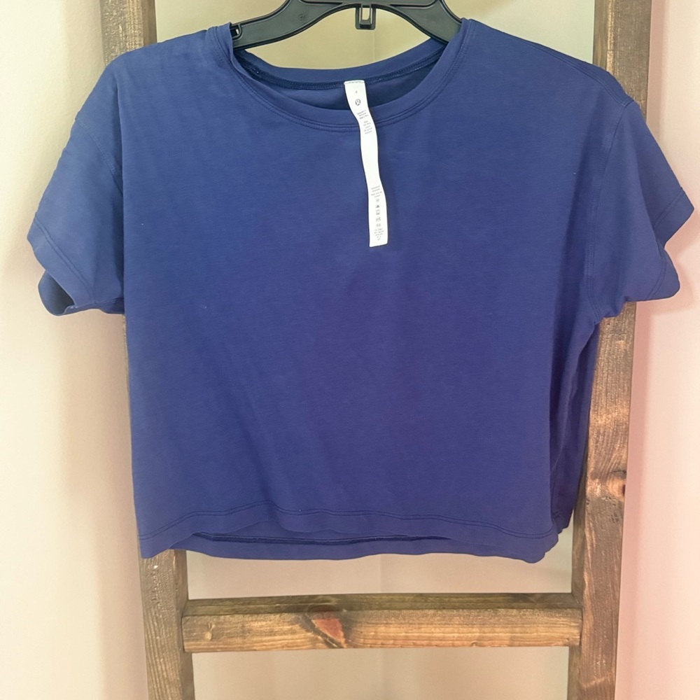 Lululemon Cates T-Shirt